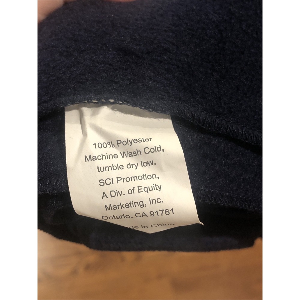 WRANGLER Fleece Blanket Throw 48"x 58" EUC Blue Color Very Soft W/ Carry Bag - Picture 4 of 4